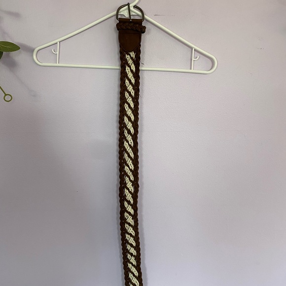 Country-Style Belt - Picture 2 of 2